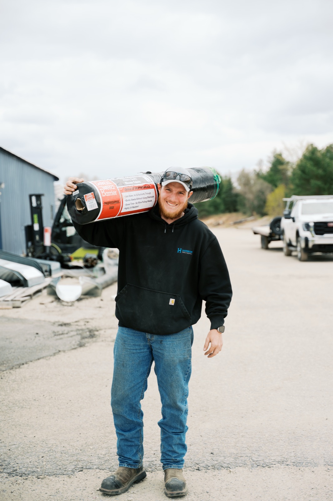 Harbor Pipe & Supply team member